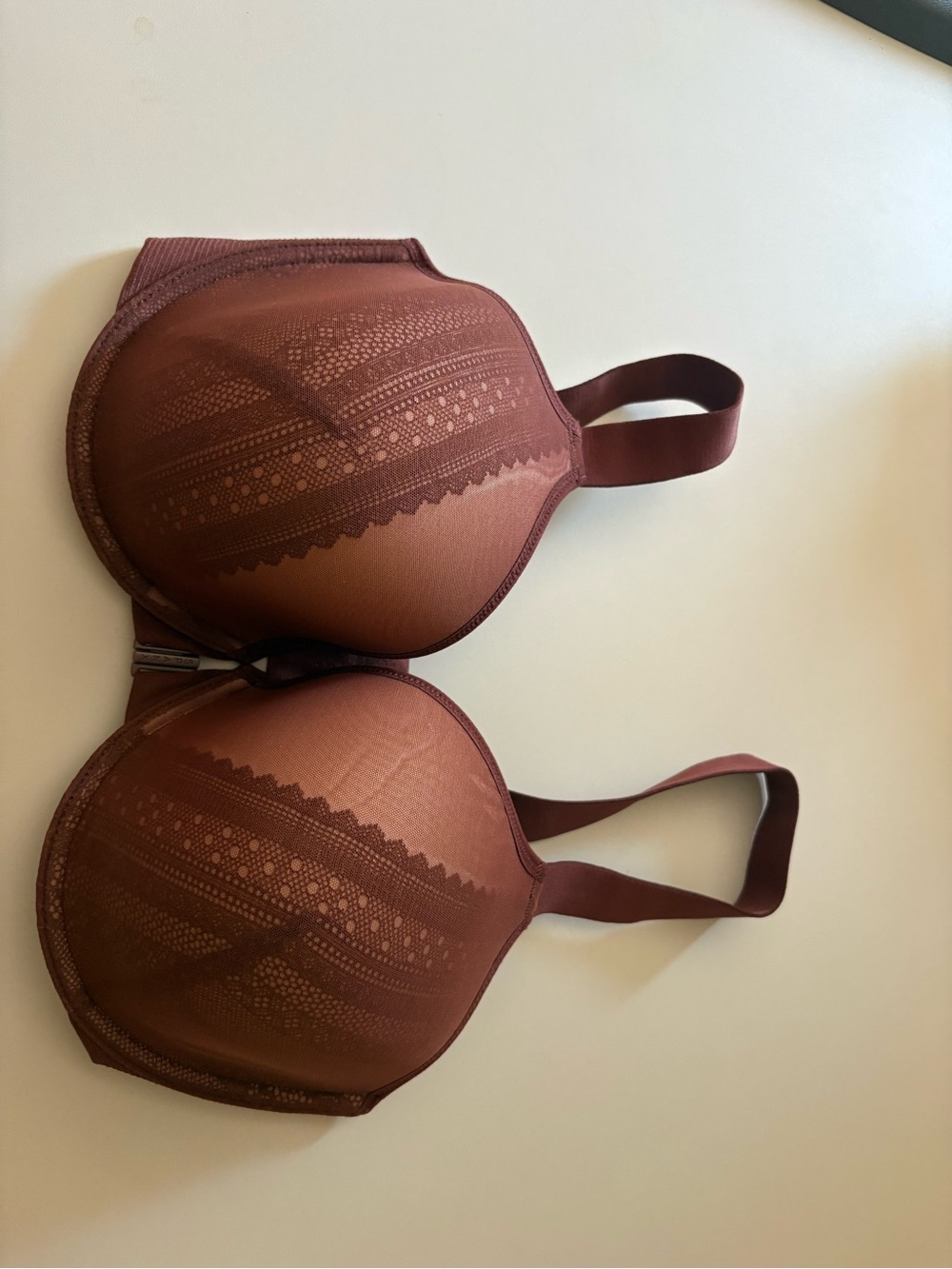 SPANX Seamless Molded Bra in Deep Wine